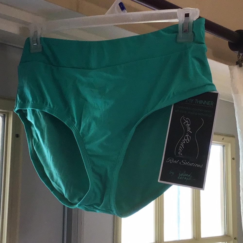 One pair of teal green swimming suit bottoms size 16 women’s by island escape